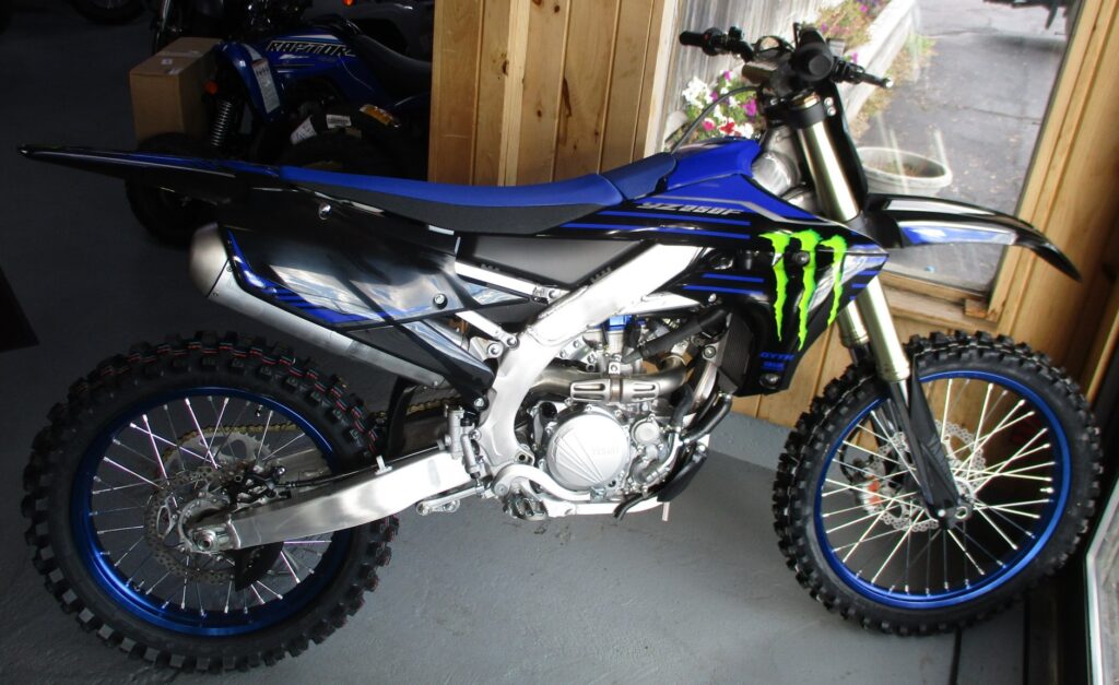 250cc dirt bike